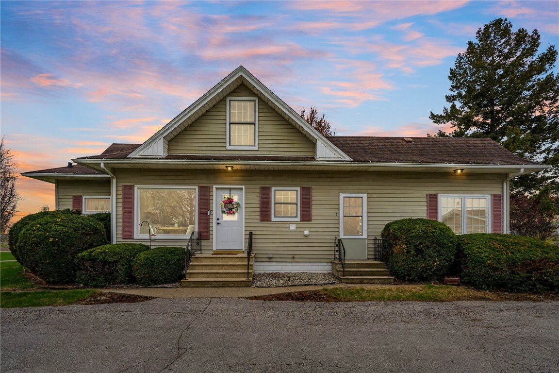 1601 W 5th Street  Vinton IA 52349 photo
