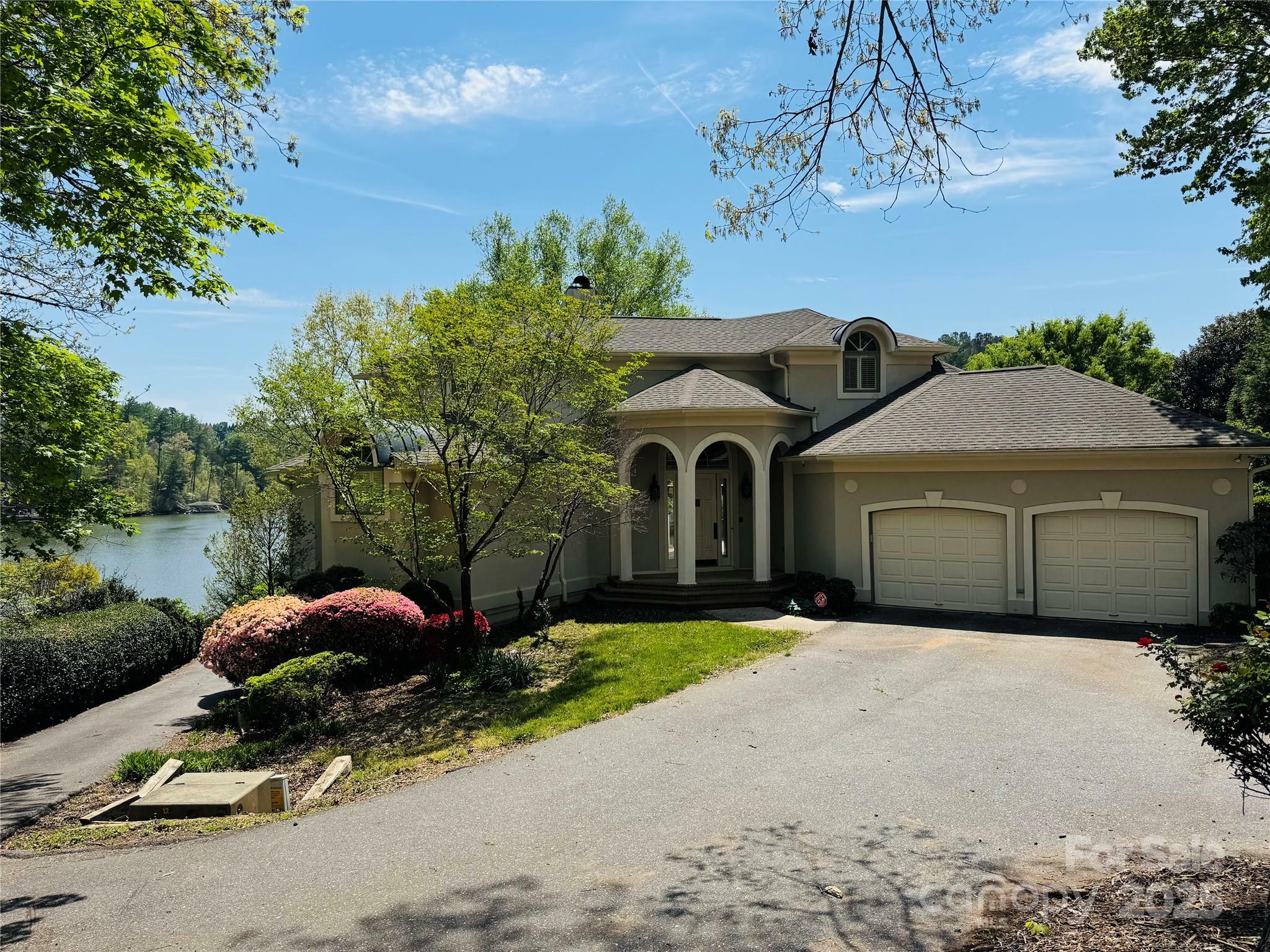 255 Charlotte Ann Lane  Hickory NC 28601 photo