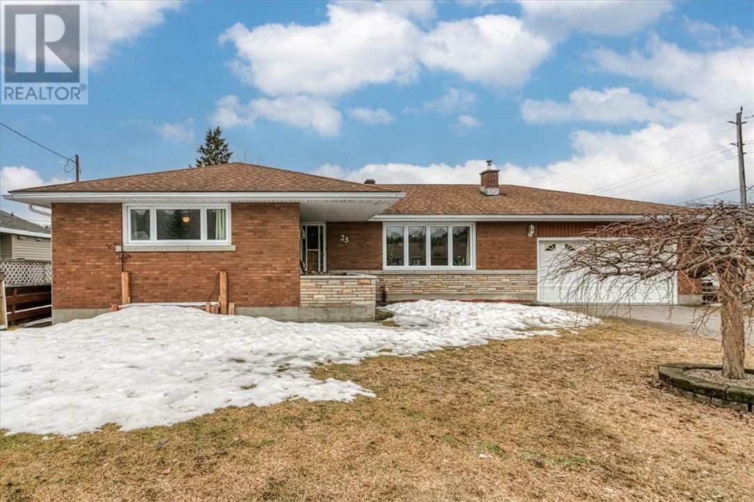 Property Photo: 23 Belmont Court ON P0M 1H0