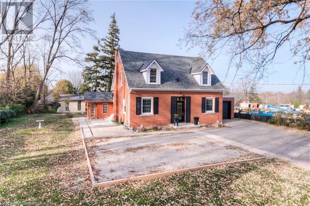 Property Photo:  540 Bridgeport Road East  ON N2K 1N7 