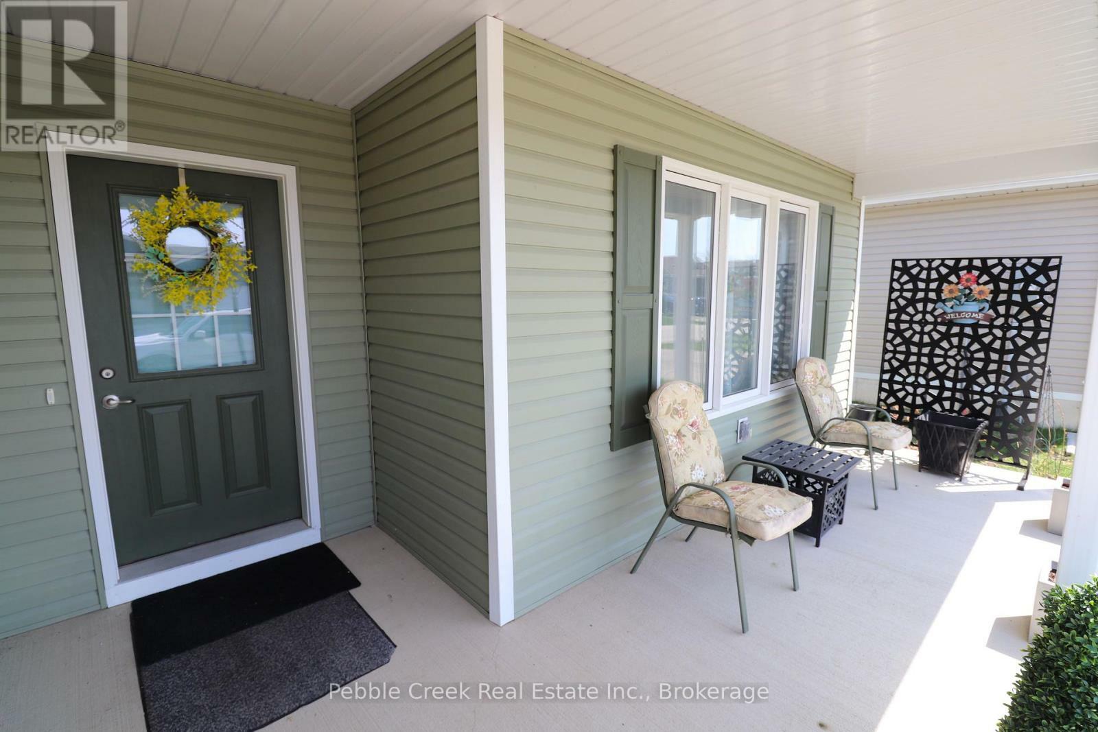 Property Photo: 6 Highview Street ON N7A 0C6