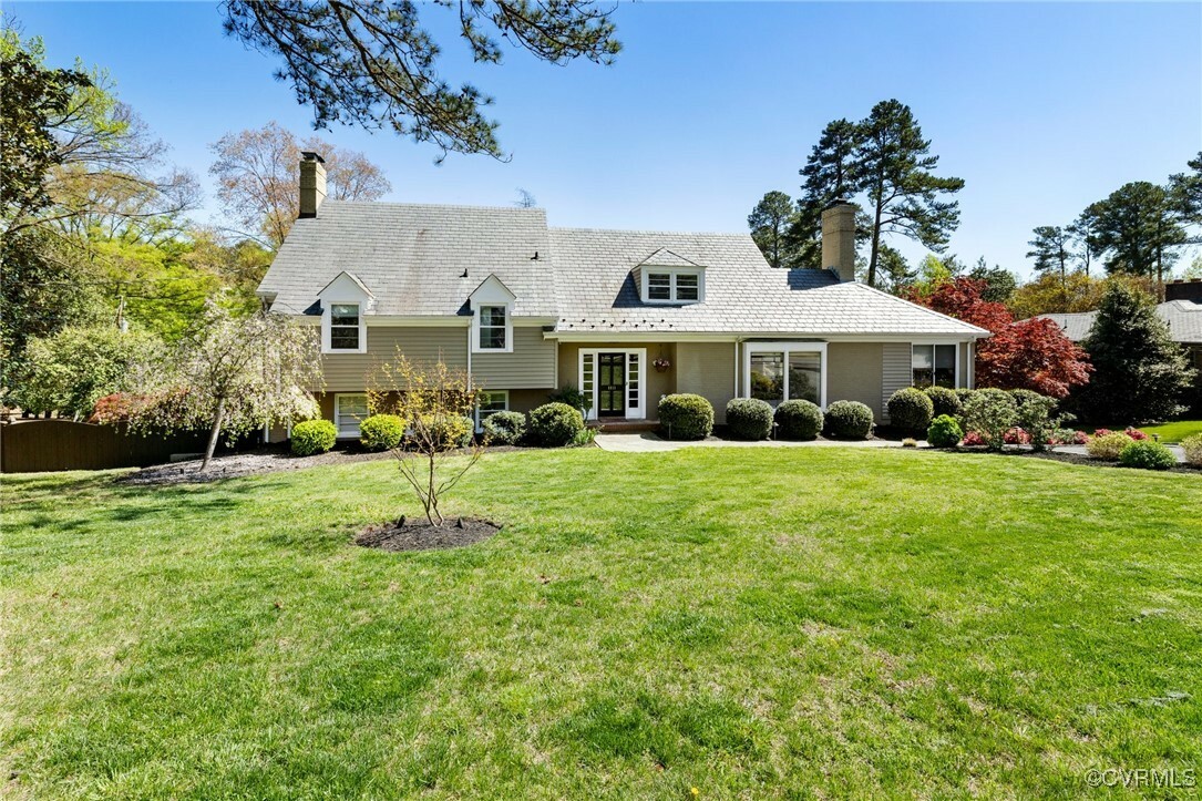 Property Photo: 8011 River Road VA 23229