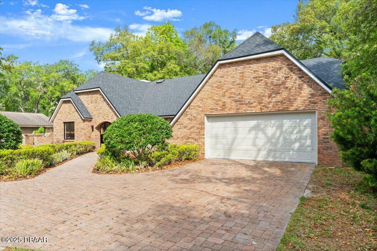 Photo de la propriété:  1841 E Spruce Creek Boulevard  FL 32128 