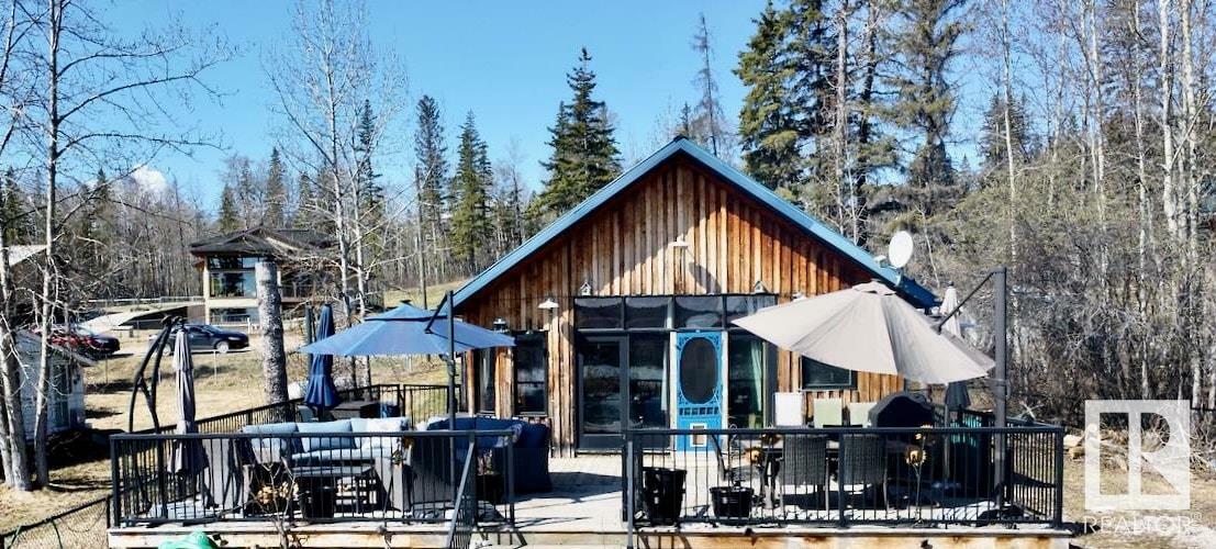 Property Photo: 113 Bayview Drive AB T0E 2K0