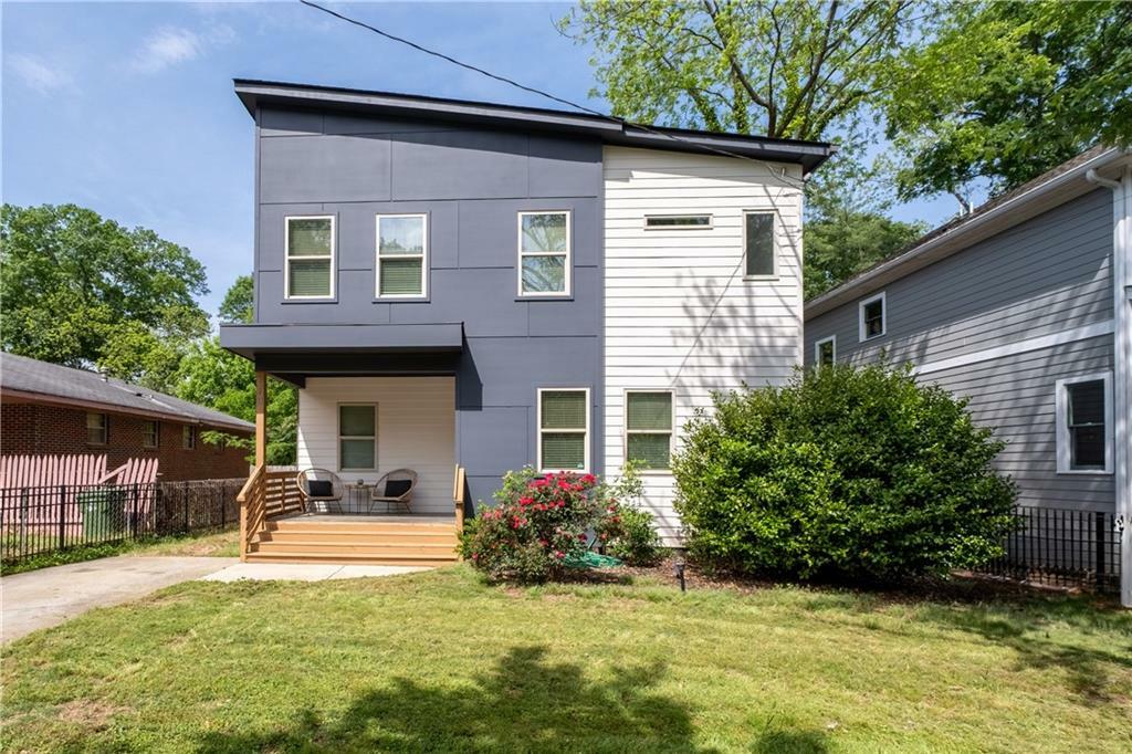 Property Photo: 210 Locust Street NE GA 30317