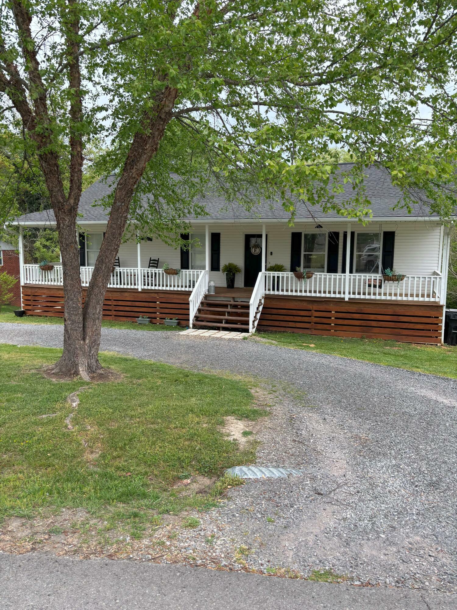 Property Photo: 1972 Ridge Road TN 37327