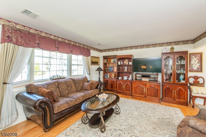 Property Photo: 135 Romain Ave NJ 07442