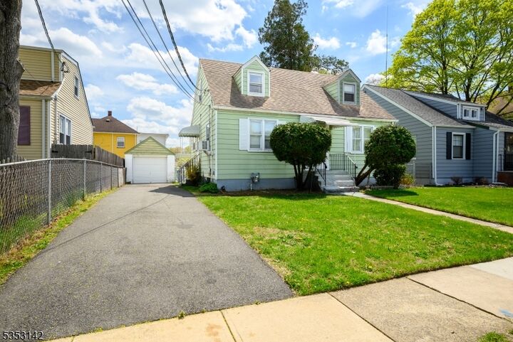 Property Photo:  1412 E 2nd St  NJ 07062
