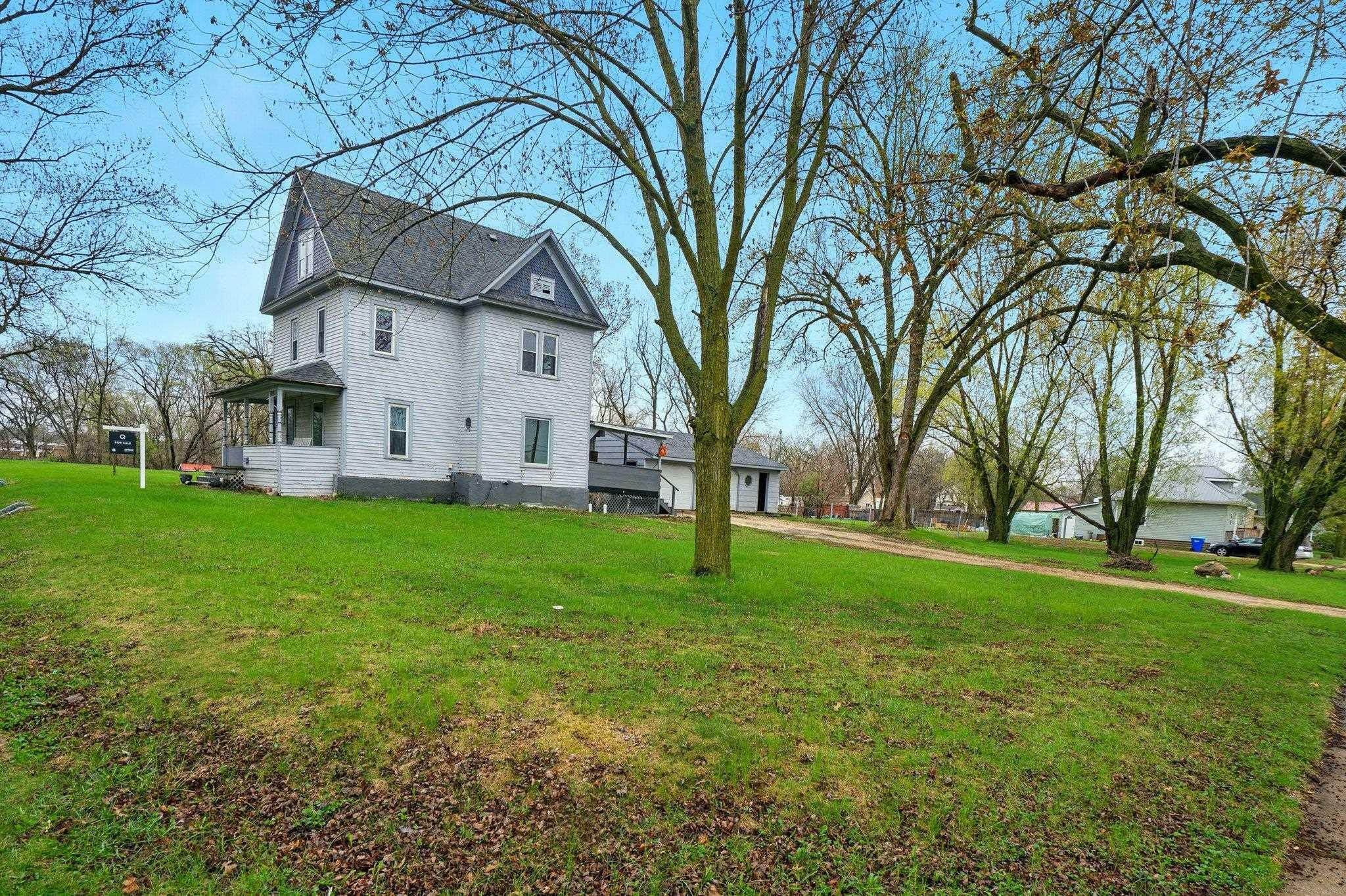 Property Photo: 412 W Charles Street IA 50662