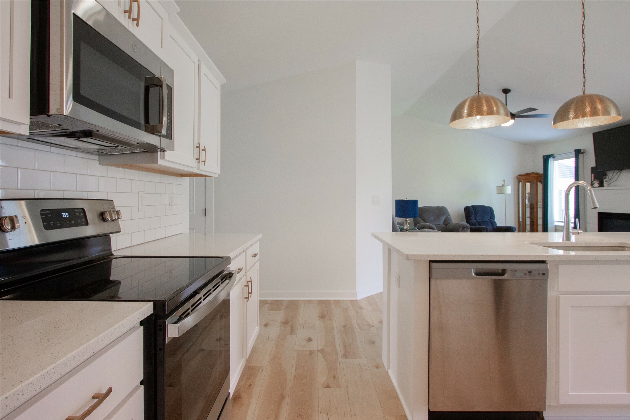 Property Photo: 2921 Primrose Lane IA 50219