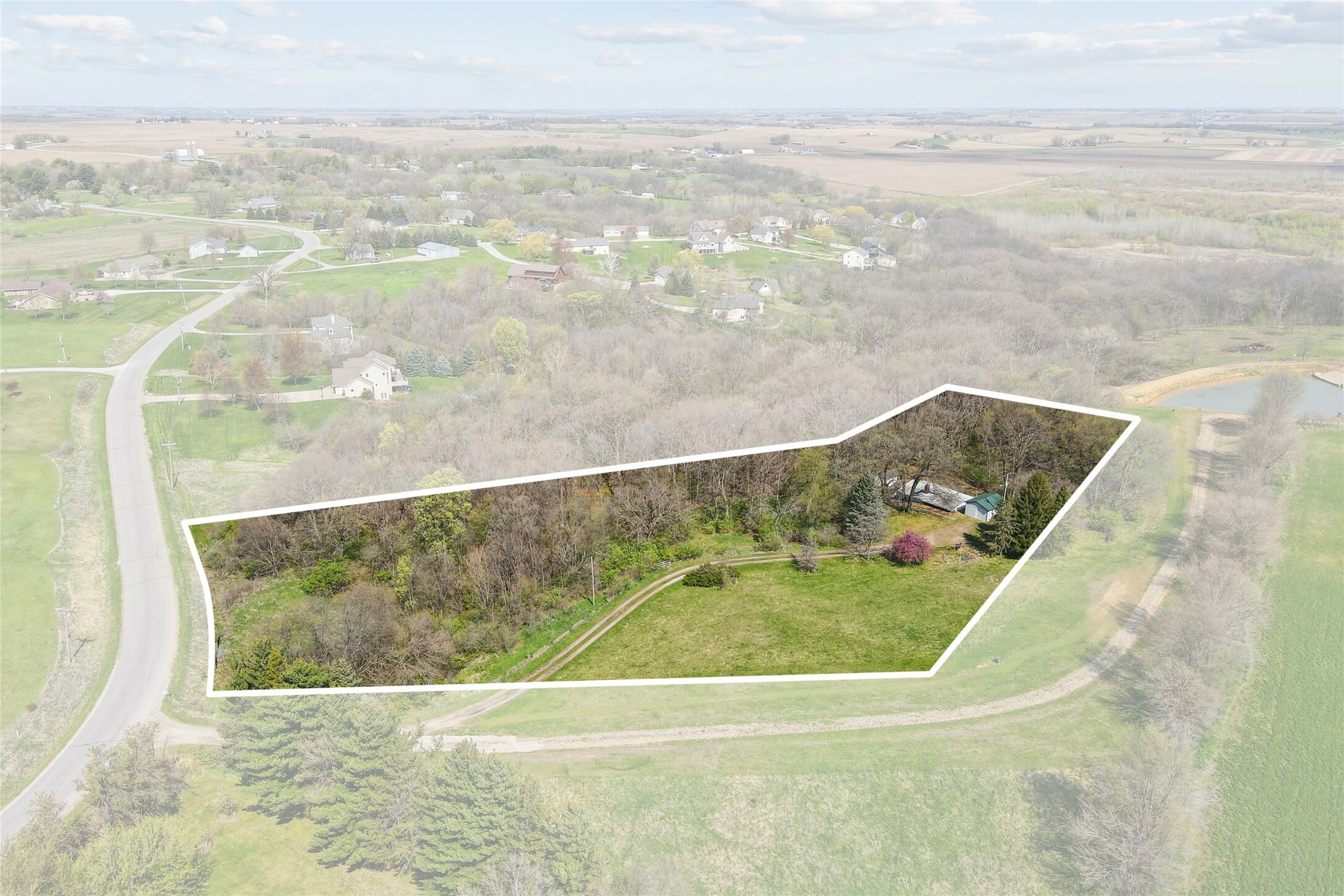 Property Photo: 2295 Dakota Drive IA 50219