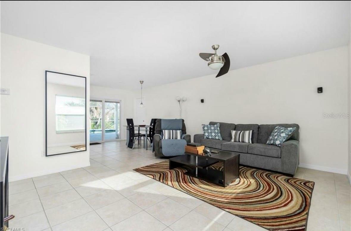 Property Photo:  5208 Chaves Circle  FL 33948 