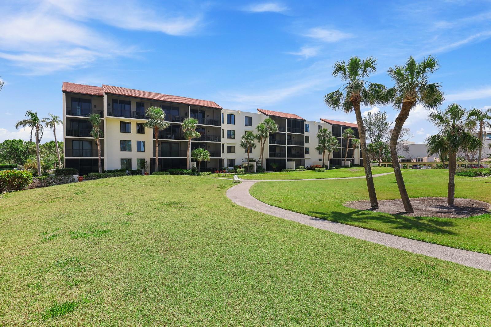 1935 Gulf Of Mexico Drive G7-304  Longboat Key FL 34228 photo