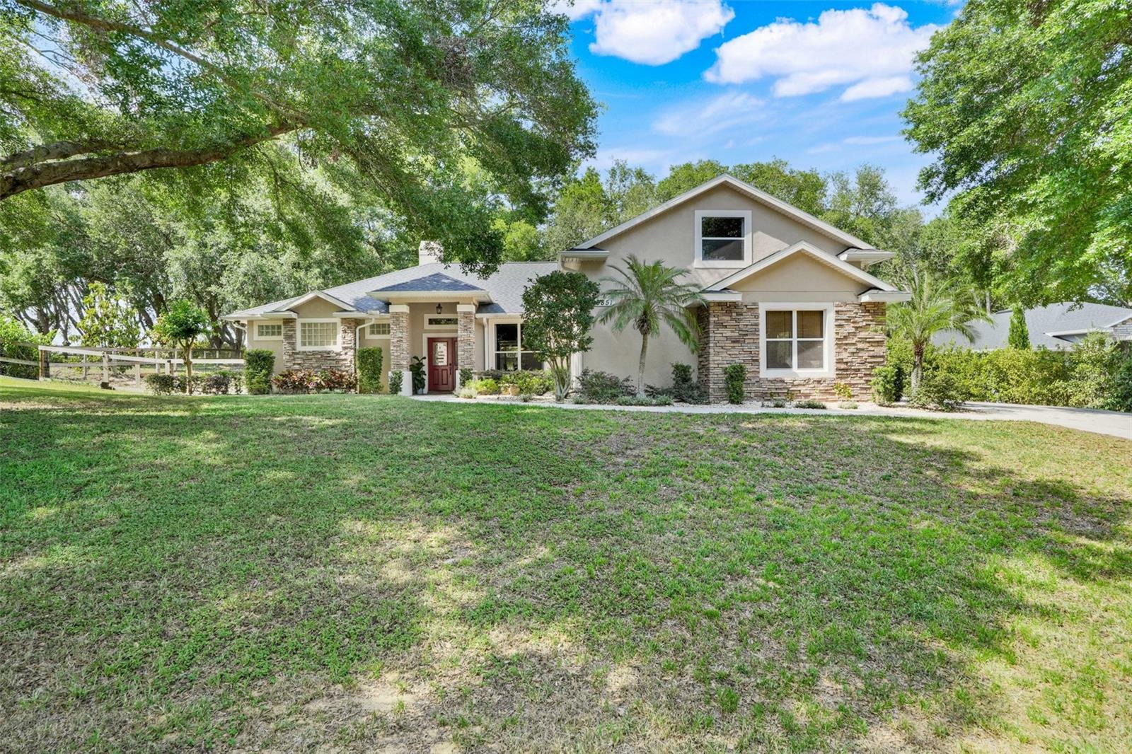 Property Photo: 10851 Lantana Crest FL 34711