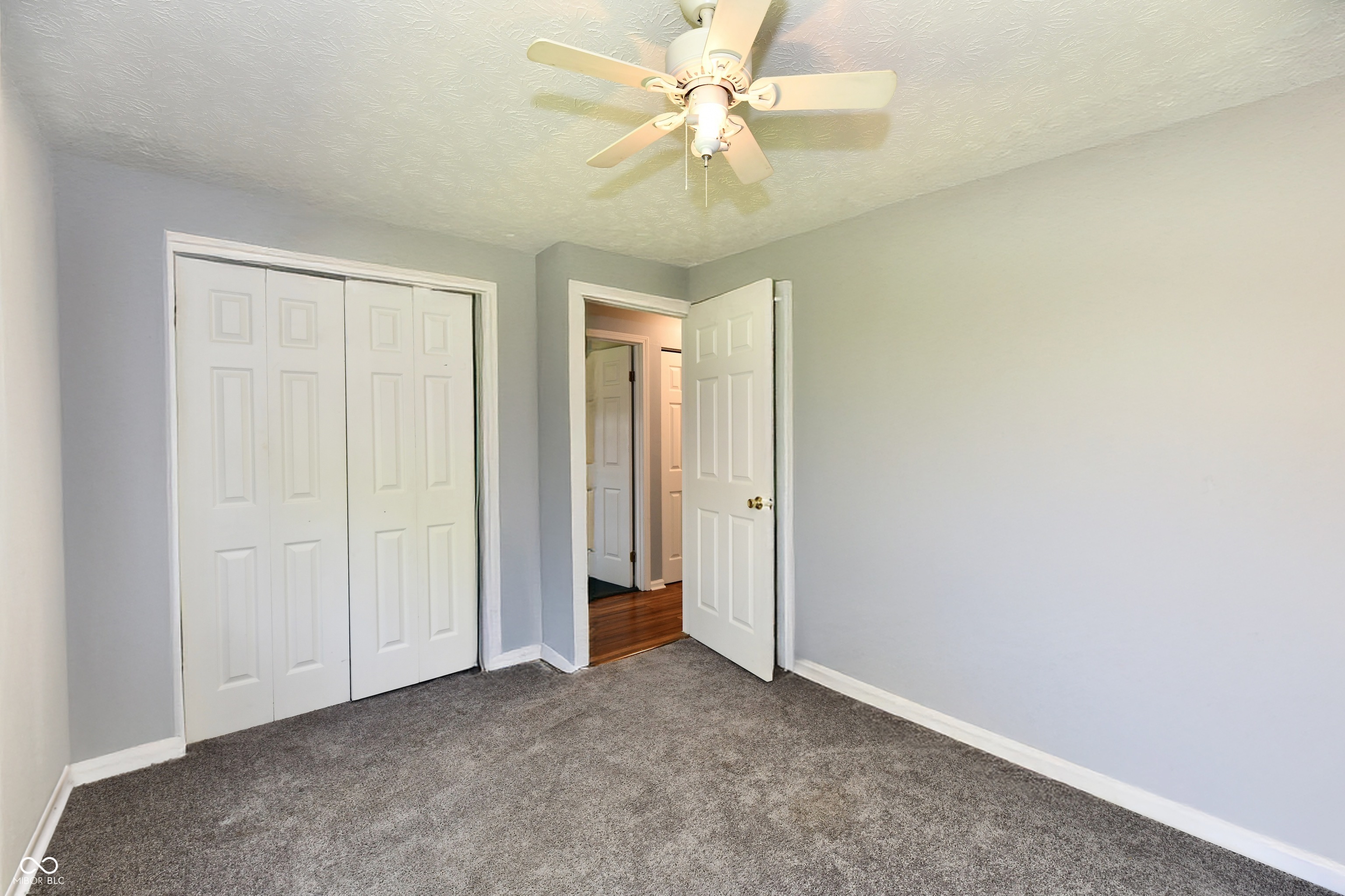 Property Photo:  1472 Maria Avenue  IN 46131 