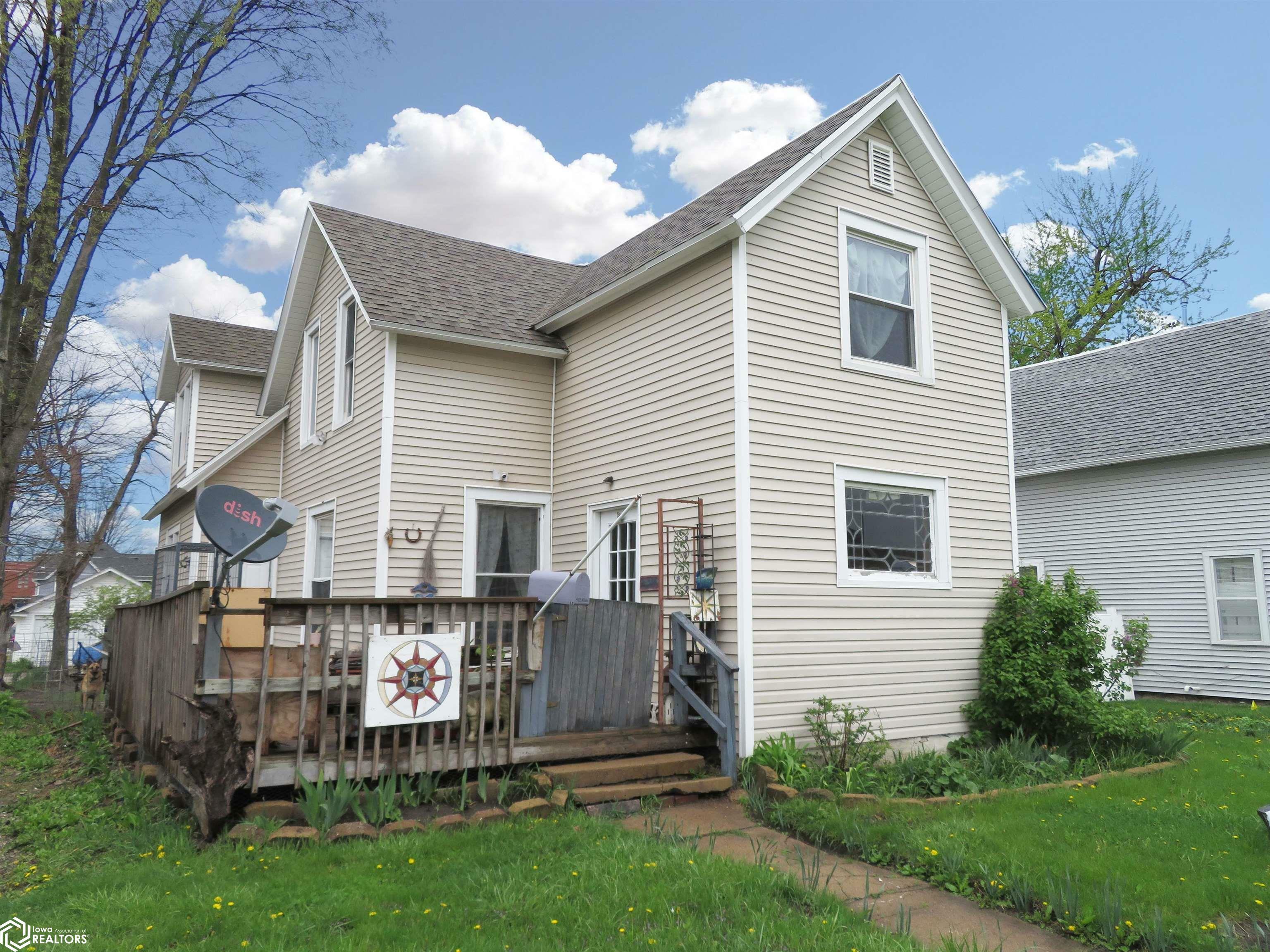 Property Photo: 405 W State Street IA 50158