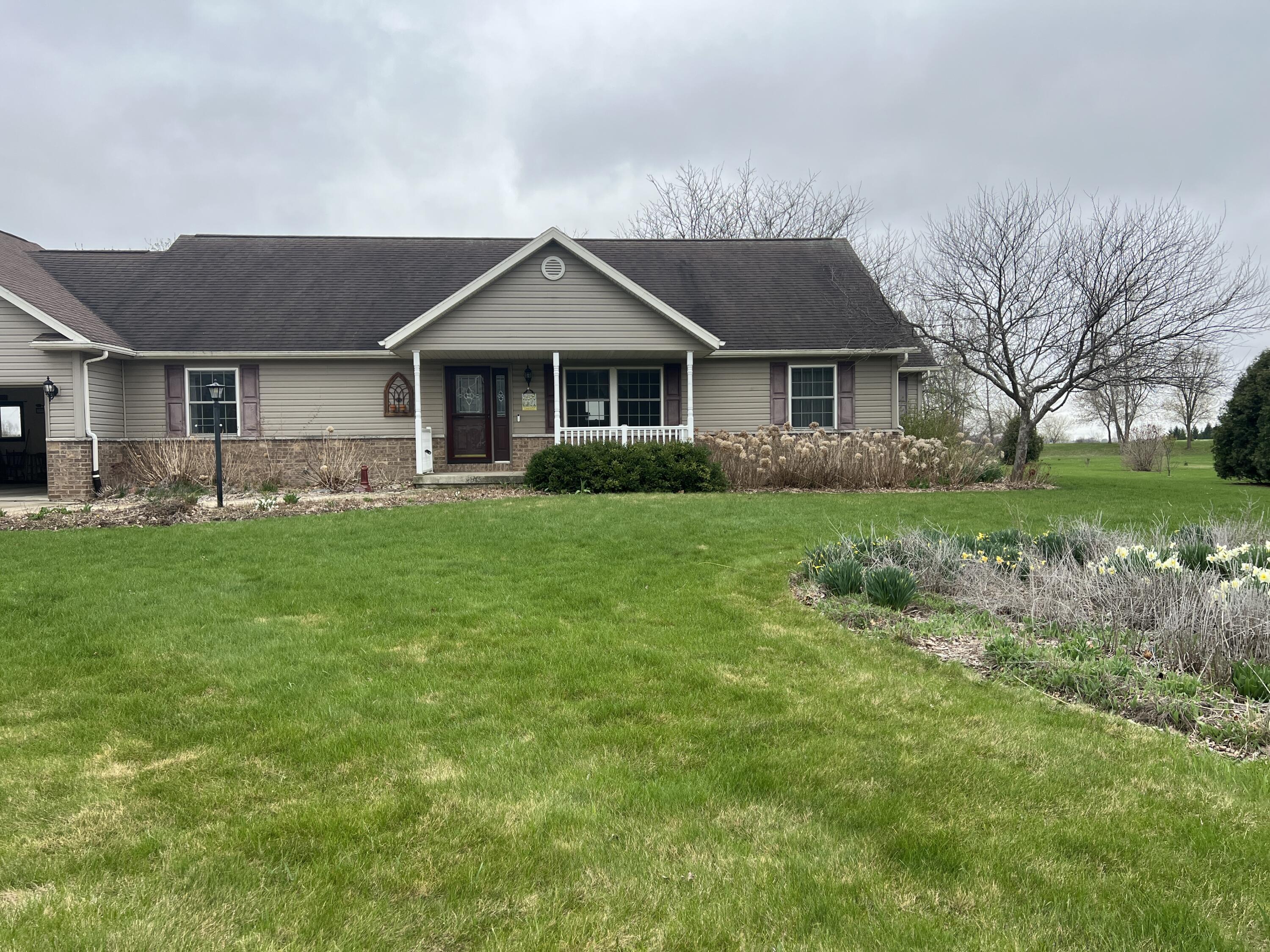 Property Photo: W9657 Rose Cir WI 53916