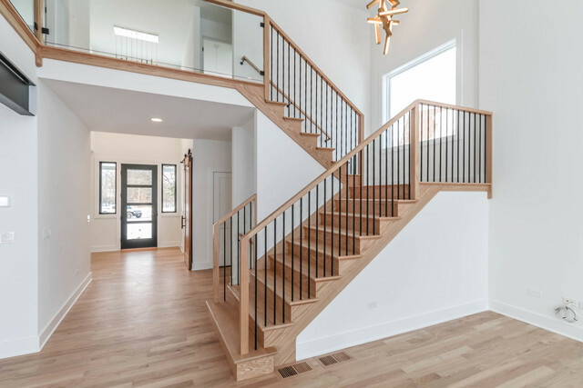 Property Photo: 313 Lincoln Street IL 60194