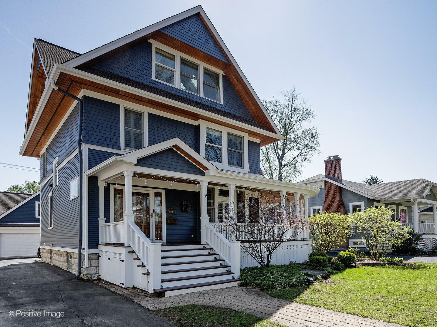 Property Photo:  419 S Ashland Avenue  IL 60525 