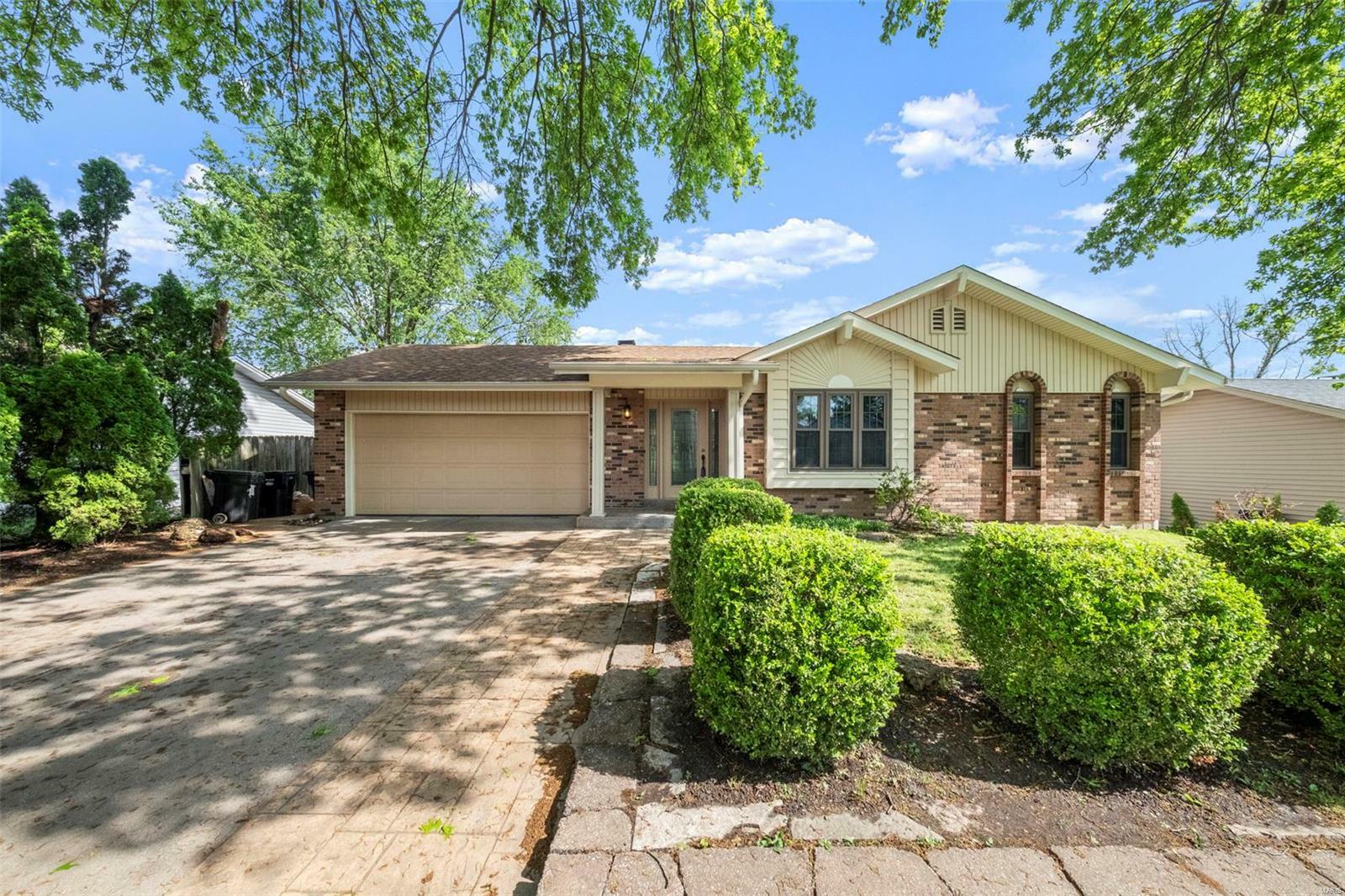 Property Photo: 12959 Nancy Lee Drive MO 63146