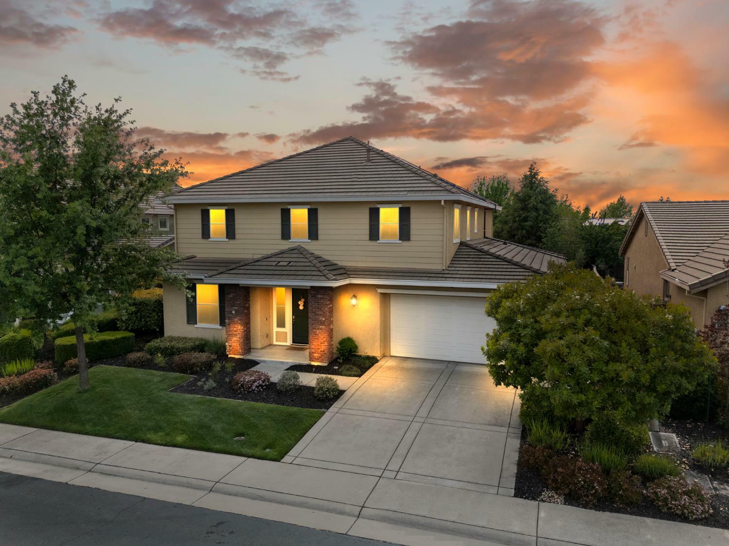 902 Anvil Circle  Rocklin CA 95765 photo