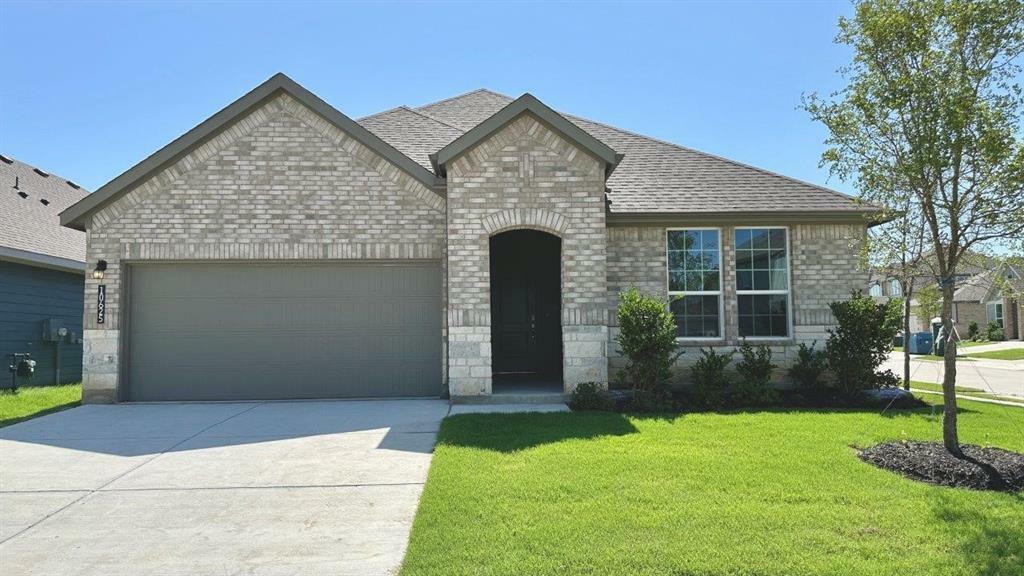 Property Photo: 10625 Zircon Lane TX 76036
