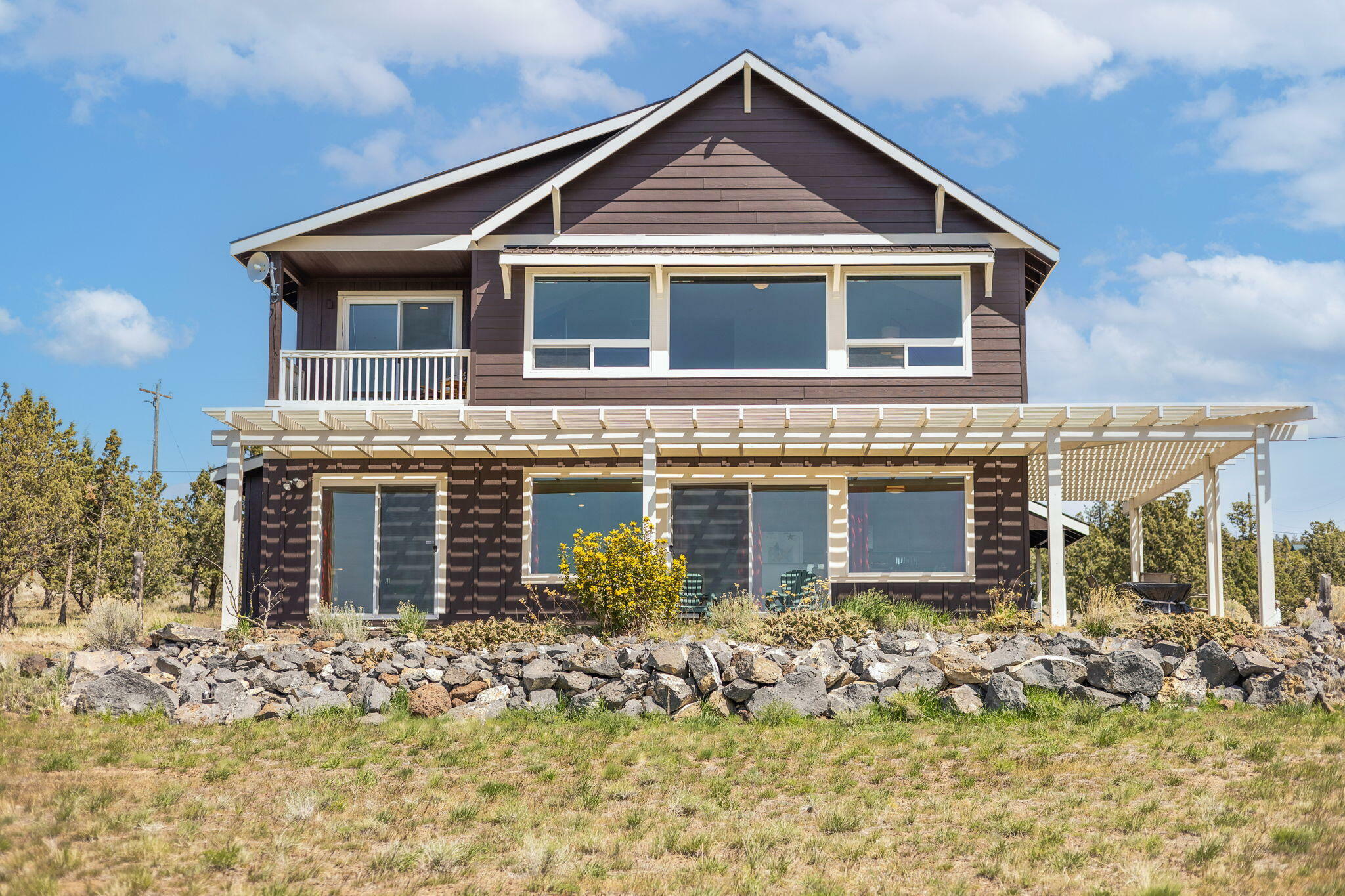 Property Photo: 5200 SE Moki Road OR 97754