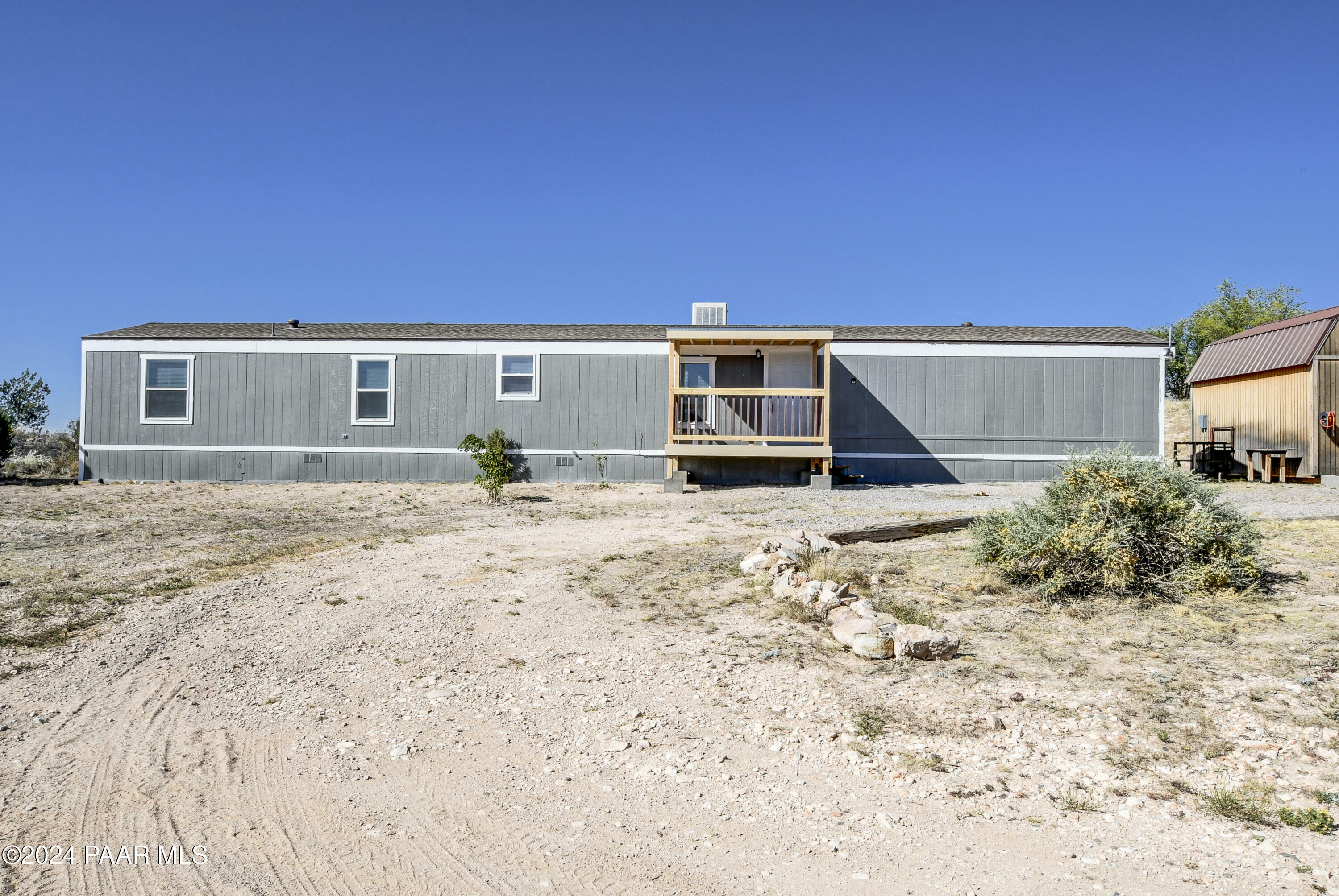 Property Photo: 427 E Peterson Road AZ 86334