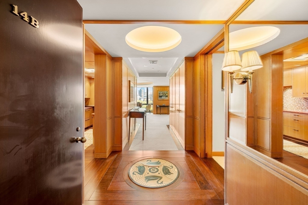 Property Photo: 2 Commonwealth Ave 14B MA 02116
