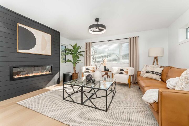 Property Photo:  1413 Mountain Avenue 103  AB T1W 1M3 