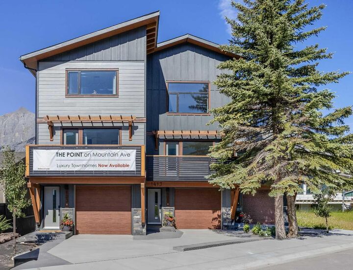 Property Photo:  1413 Mountain Avenue 103  AB T1W 1M3 
