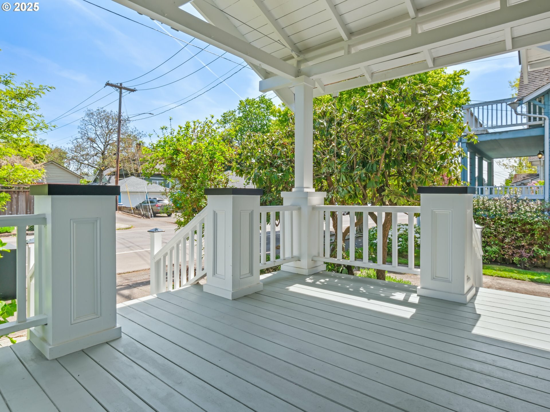 Property Photo: 2408 Franklin St WA 98660