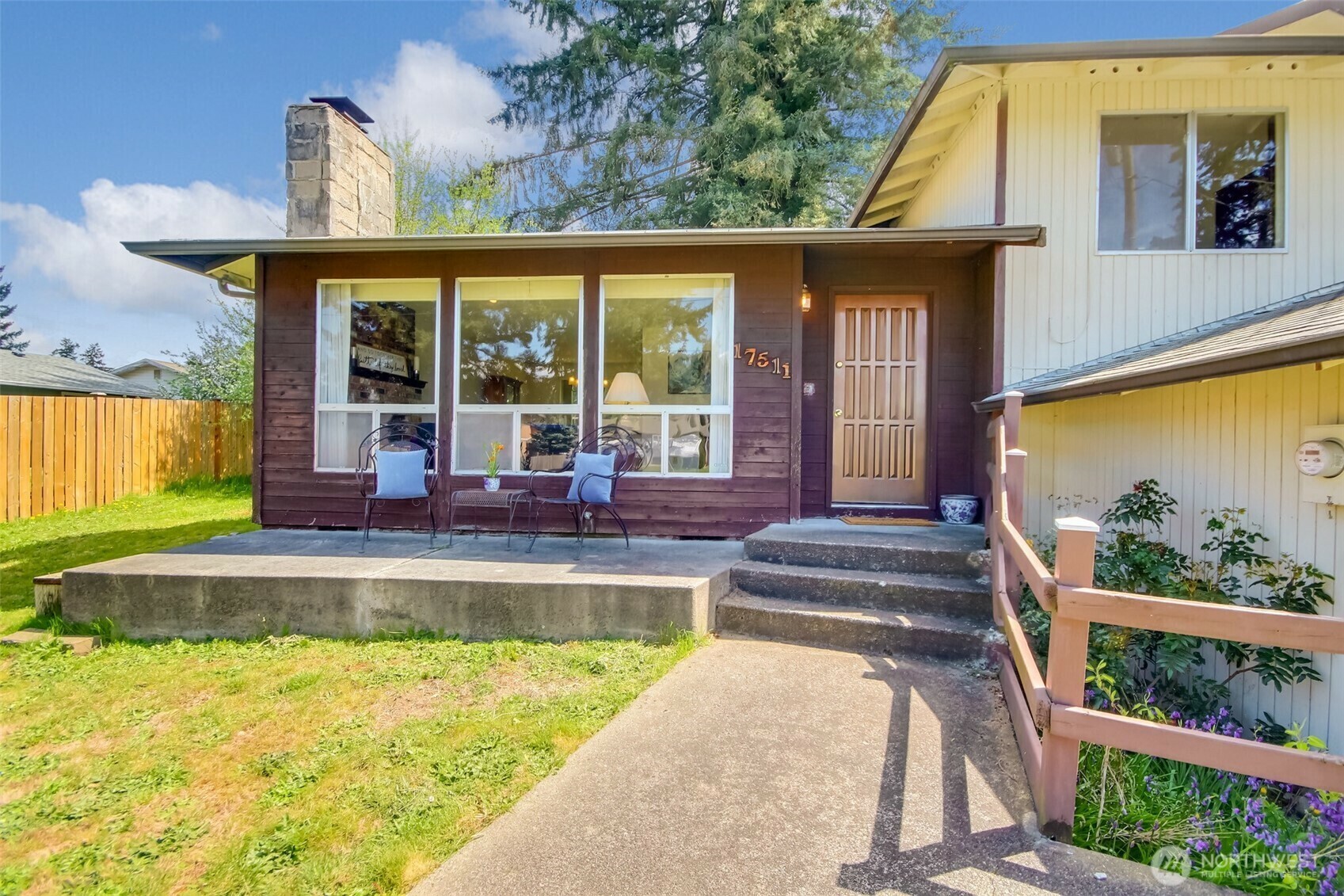 Property Photo: 17511 Yakima Avenue S WA 98387