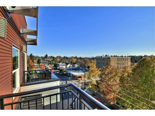 Property Photo: 1026 NE 65th Street A605 WA 98115