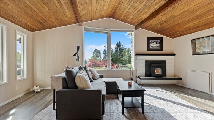 Property Photo: 7920 24th Street NE WA 98258