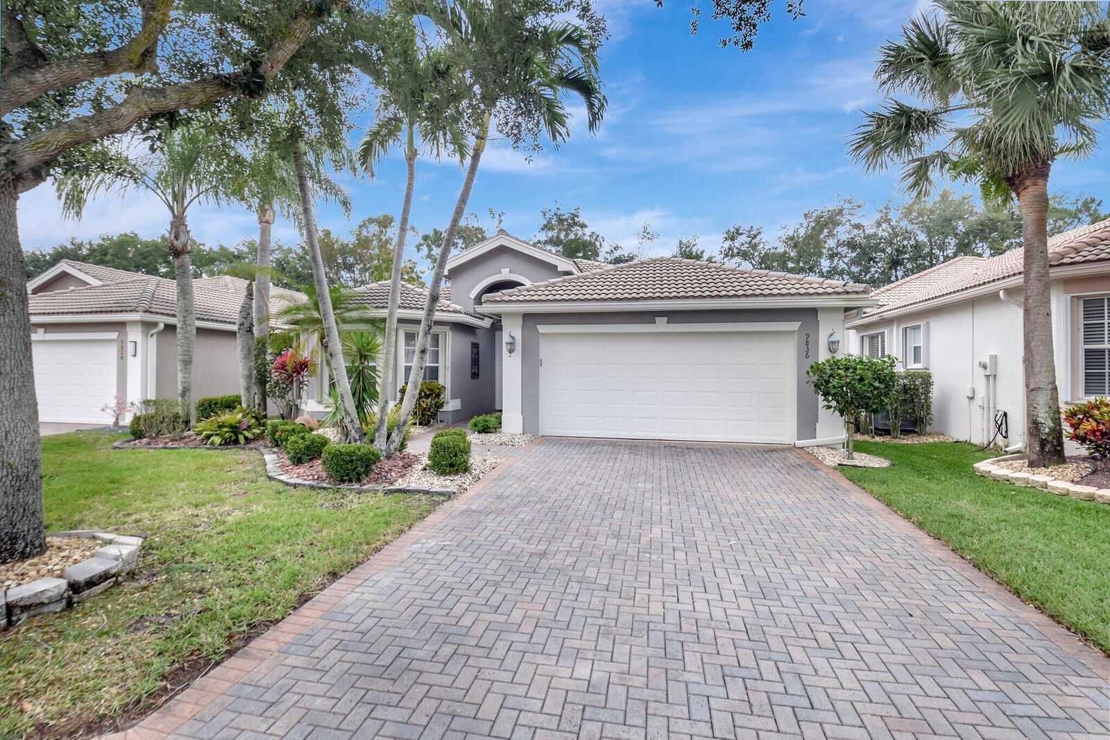 Property Photo: 9836 Tallyrand Drive FL 33467