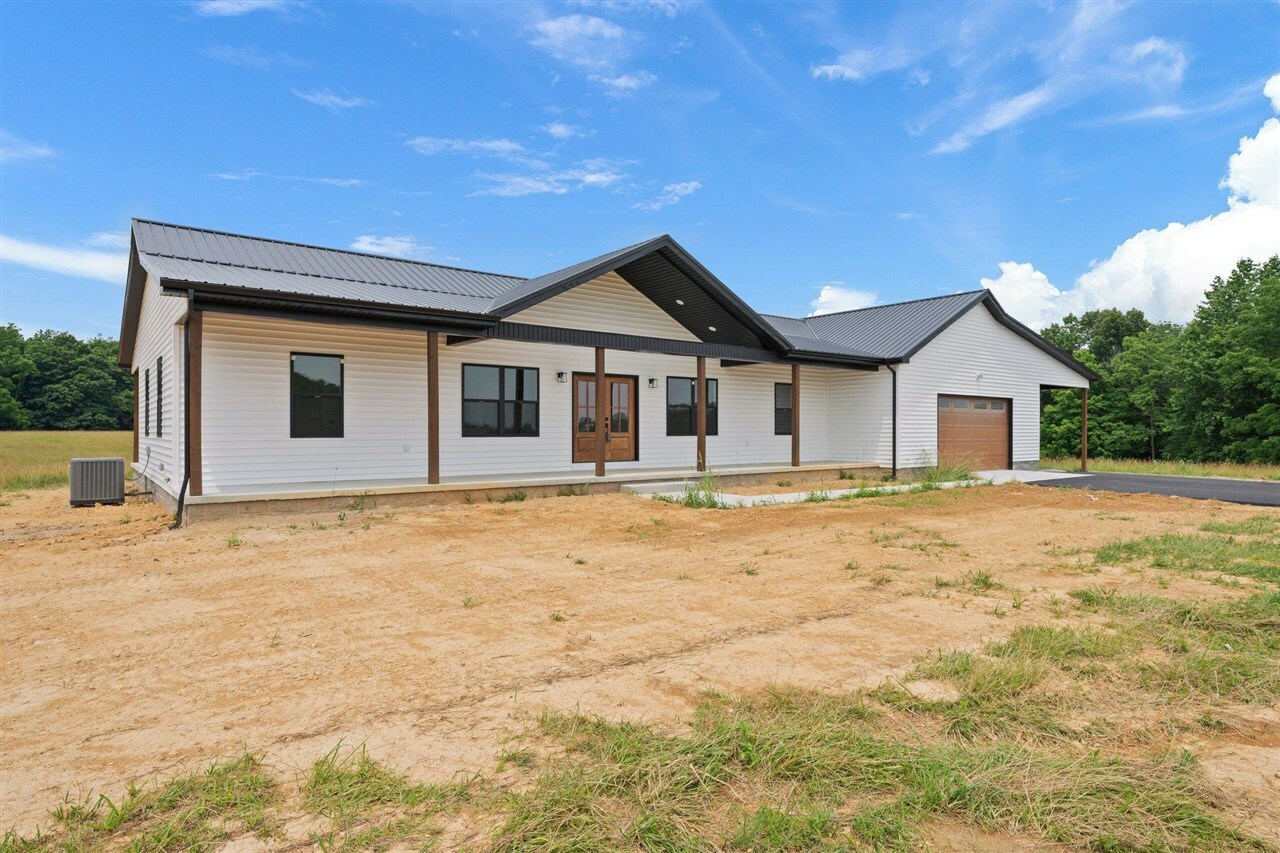 Property Photo: 801 Vernon School Road KY 42141