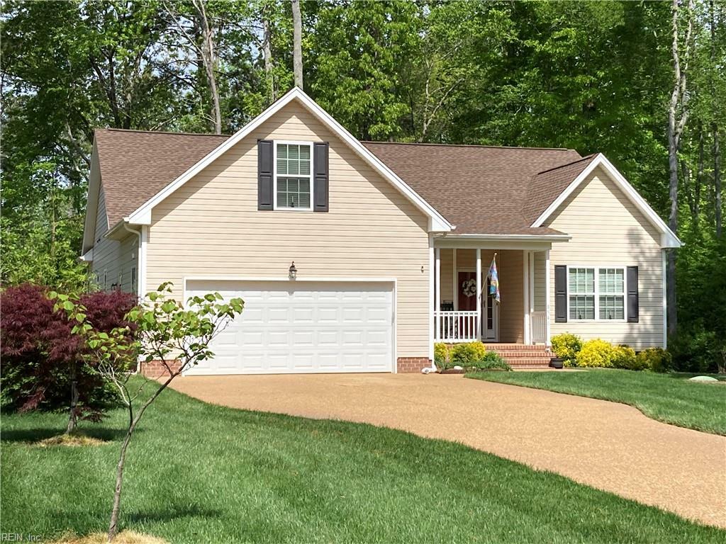 Property Photo: 8540 Patrick Henry Way VA 23061