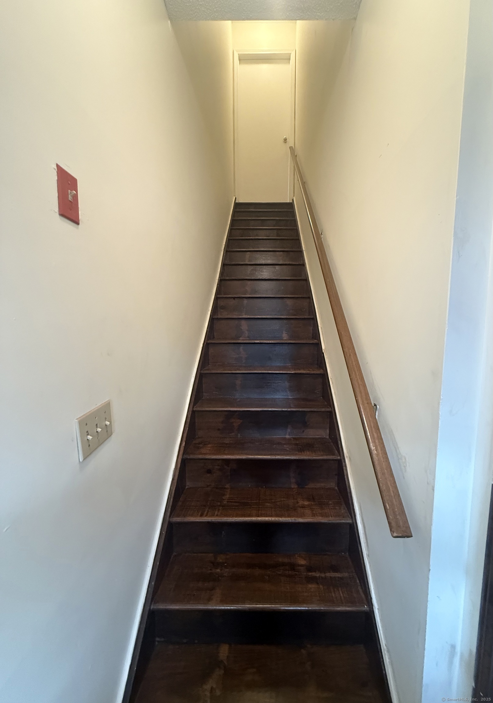 Property Photo: 133 Jewett Street CT 06401