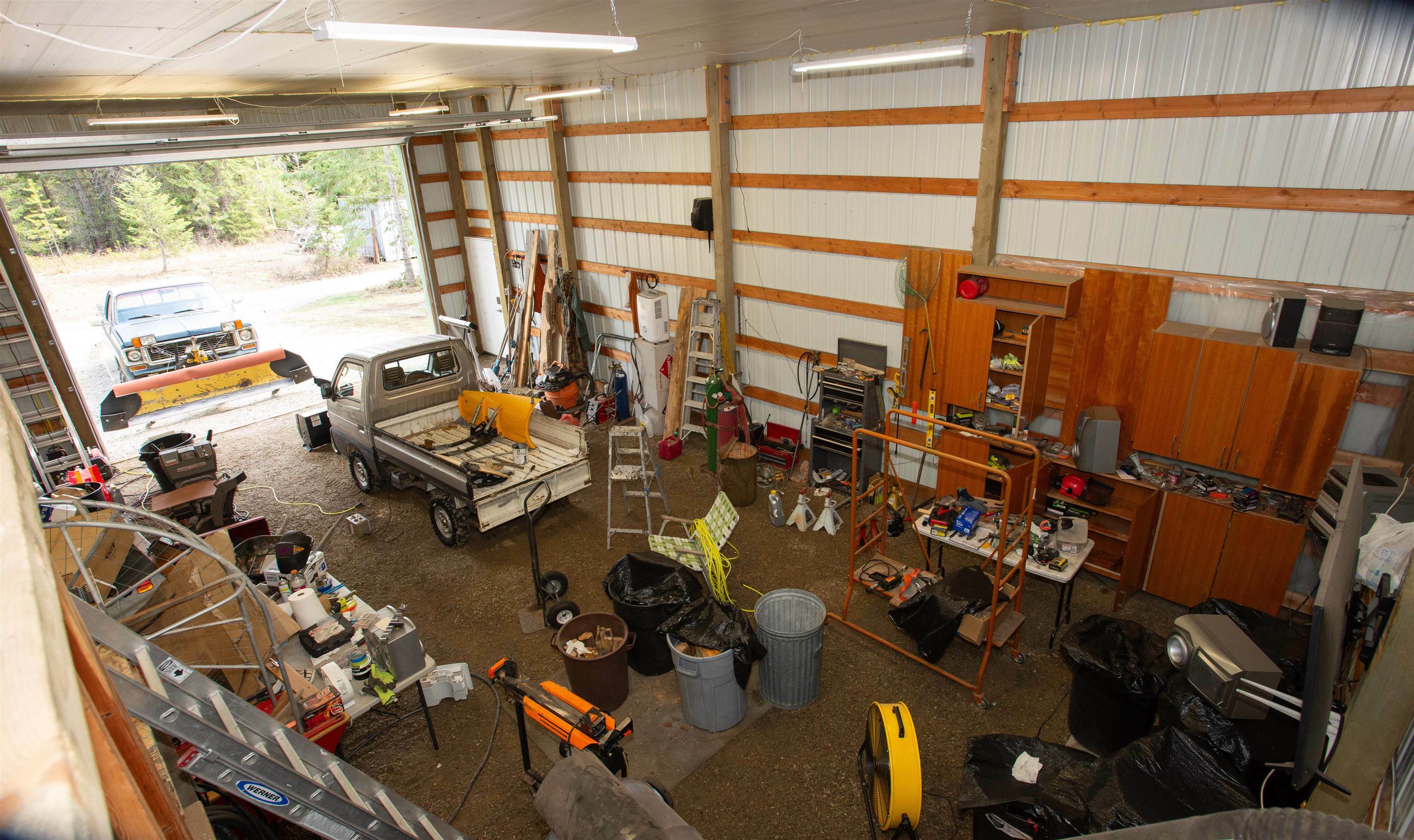 Property Photo:  205 W Telephone Rd  WA 99156 