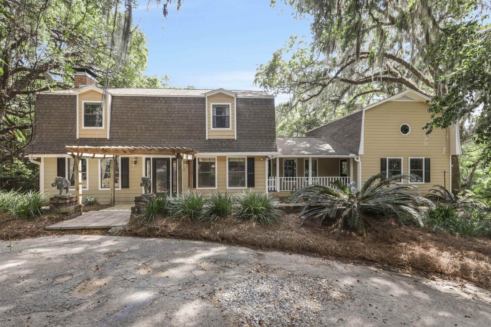 Property Photo:  1617 San Damian Road  FL 32303 