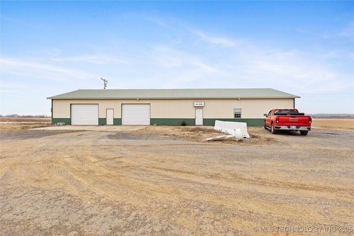 8100 Wainwright Road  Oktaha OK 74450 photo