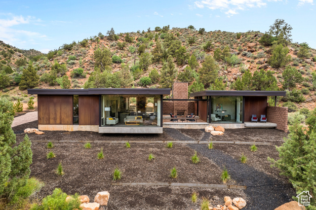 112 Canyon Cv  Springdale UT 84767 photo