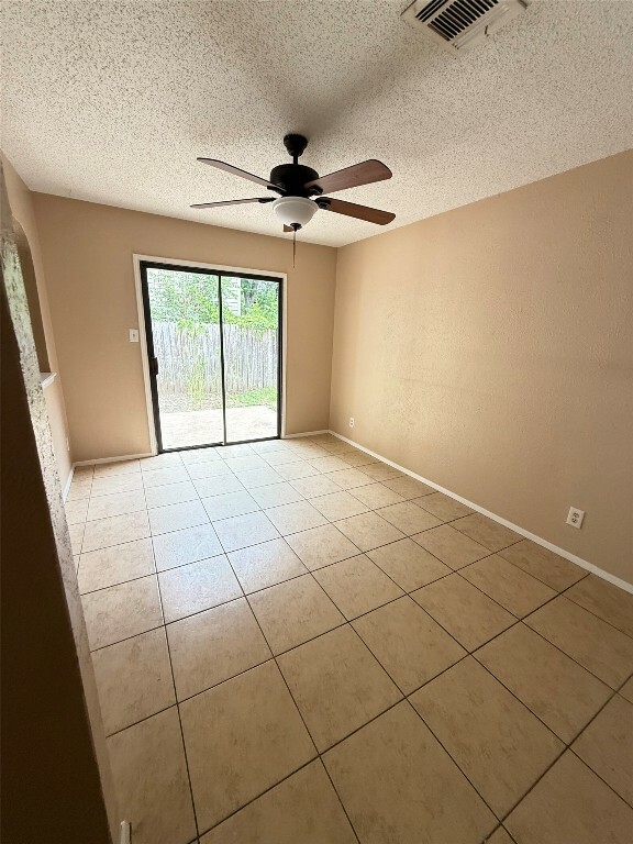 Property Photo: