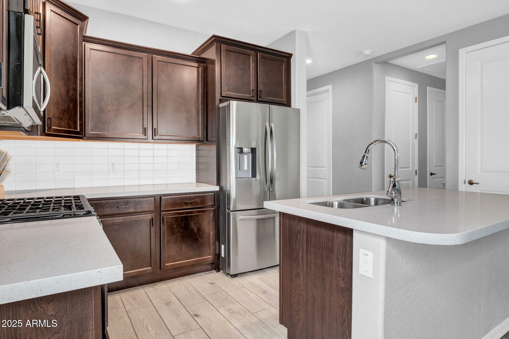 Property Photo: 8429 W Atlantis Way AZ 85353