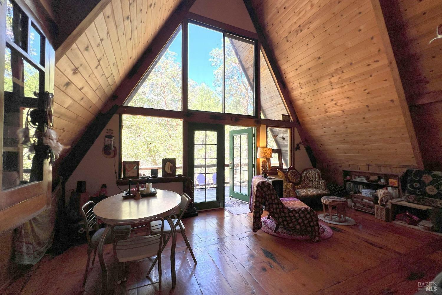 Property Photo: 3984 Eagles Point Road CA 95469
