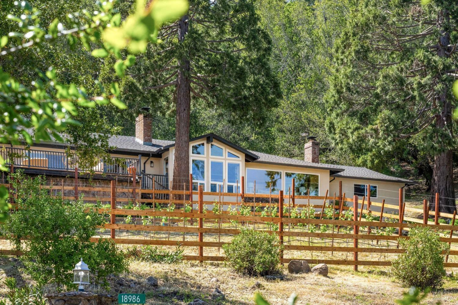 18986 Sweet William Court  Sonoma CA 95476 photo