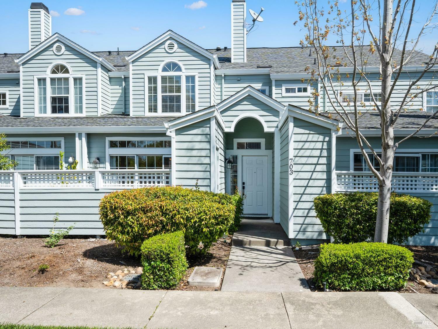 703 W Jasmine Circle  Santa Rosa CA 95407 photo