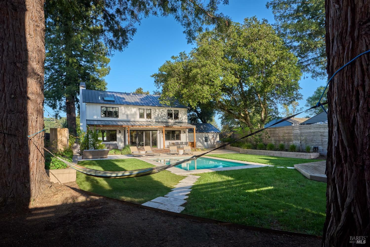 Property Photo: 817 Brown Street CA 95448
