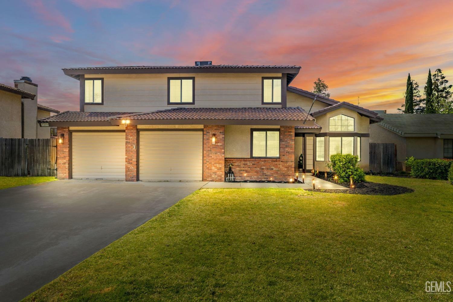 7209 Copper Creek Way  Bakersfield CA 93308 photo